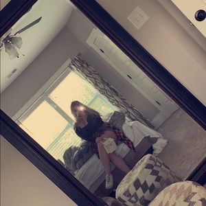 Meet your Posher, Elle